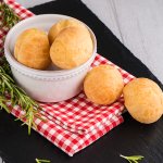 pão de queijo